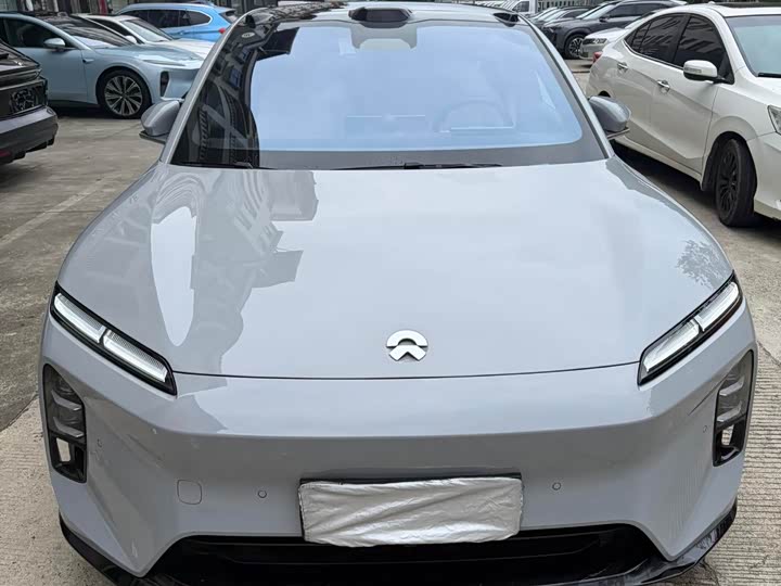 Nio ET5T