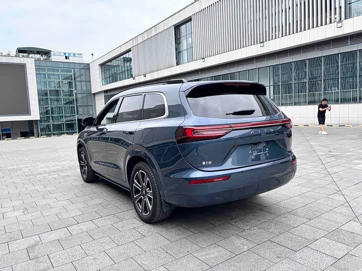 Aito M7