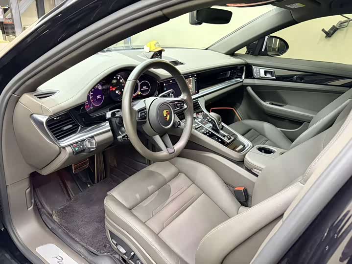 Porsche Panamera 4S Sport Turismo