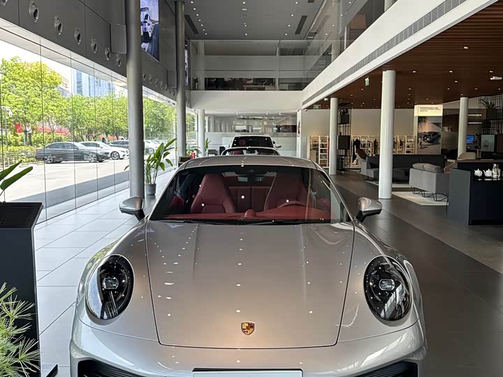 Porsche 911 Carrera