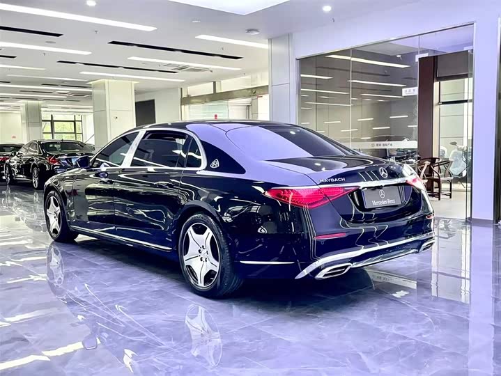 Mercedes-Maybach S-Class