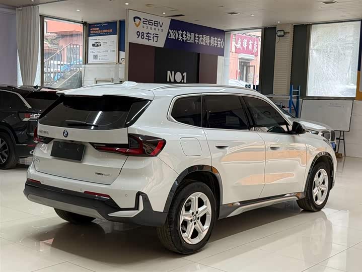 BMW X1 s Drive20Li X Design Package