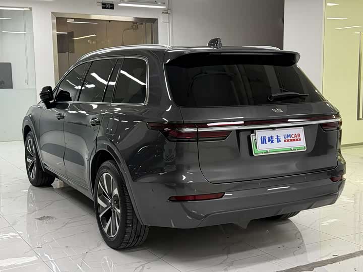 Li Auto ONE