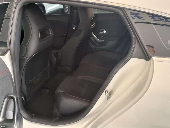 Mercedes-Benz CLA Импорт