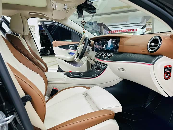 Mercedes-Benz E-Class 2023 E 260 L