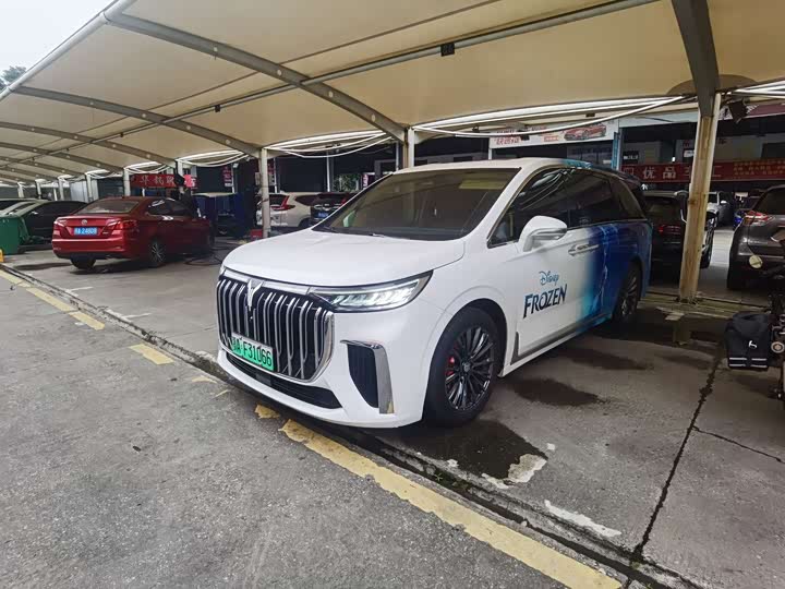 Voyah Dreamer Low Carbon Meng+ Zhixiang Package (2022)