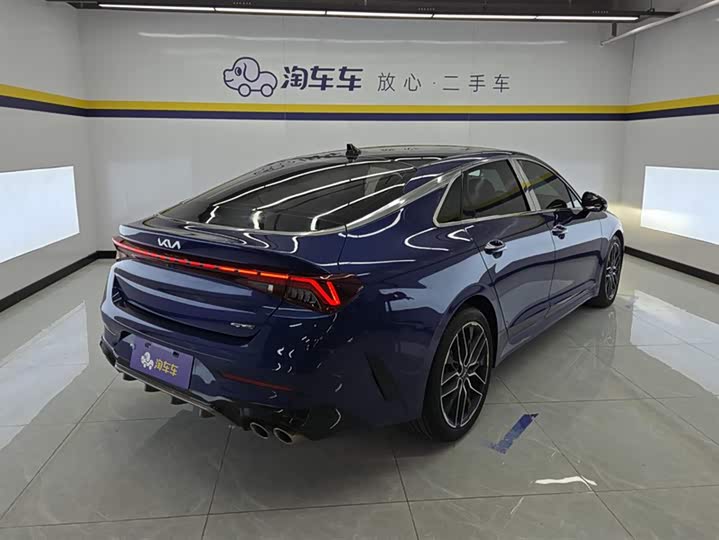 Kia KiaK5 2021