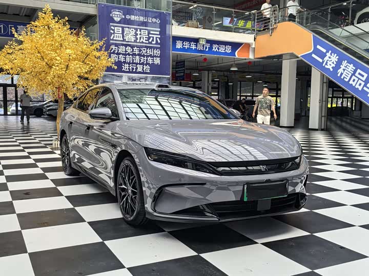 BYD Han DM-i 125 km Zunrong