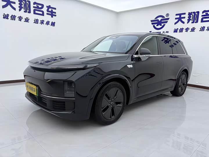 Li Auto L8