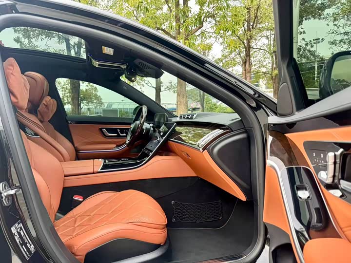 Mercedes-Maybach S-Class