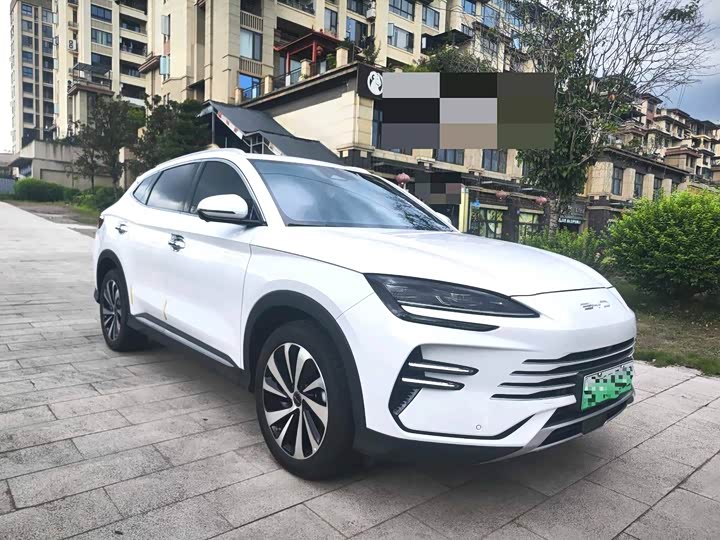 BYD Song PLUS DM-i Honor 110 km Flagship PLUS