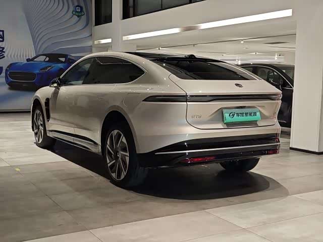Nio ET9