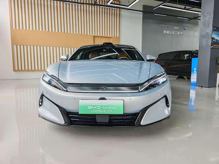 BYD Han L