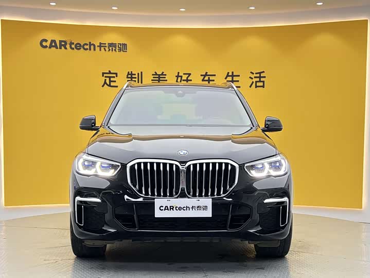 BMW X5 xDrive30Li Premium M Sport Package