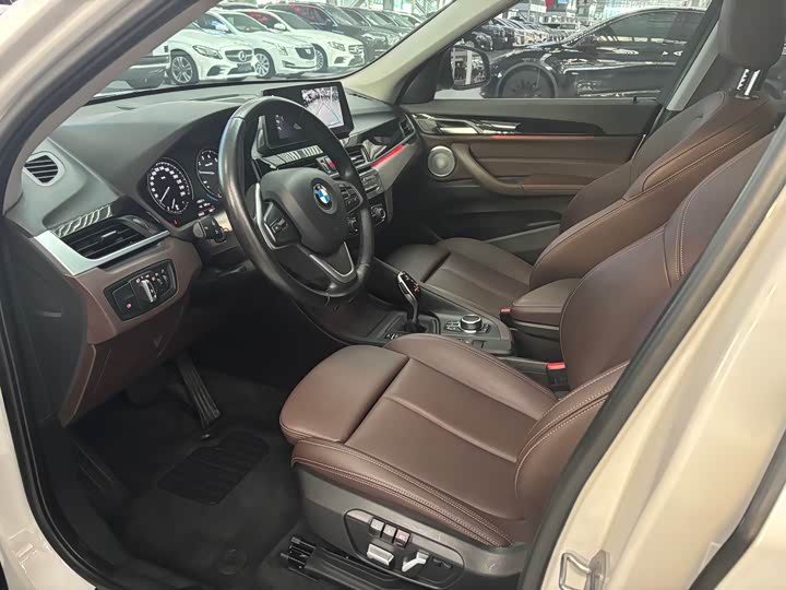 BMW X1 s Drive20Li Style