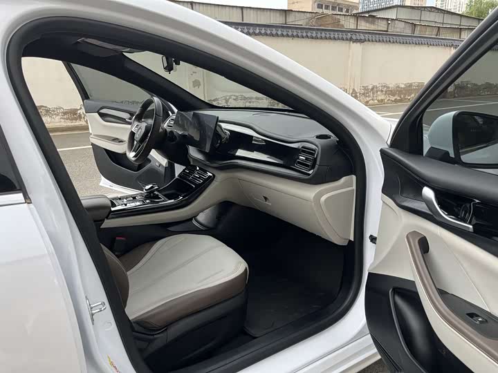 BYD Qin PLUS
