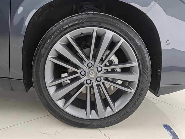 Leapmotor C16 EREV 200 Premium