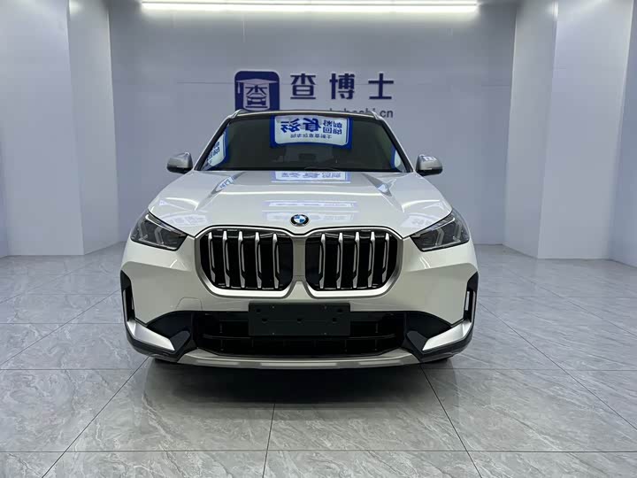 BMW X1 s Drive20Li X Design Package
