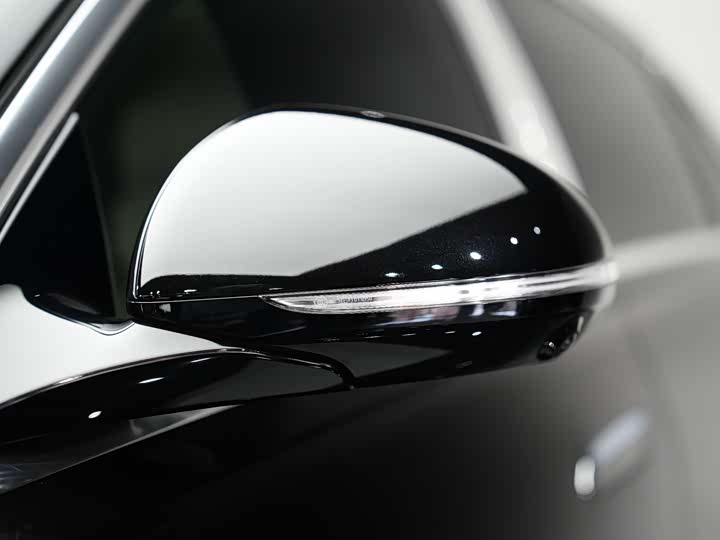 Mercedes-Maybach S-Class