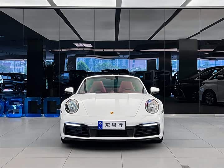 Porsche 911