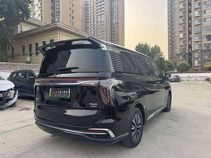Hongqi HQ9