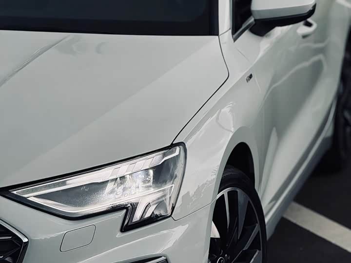 Audi A3L Limousine 35 TFSI Sport