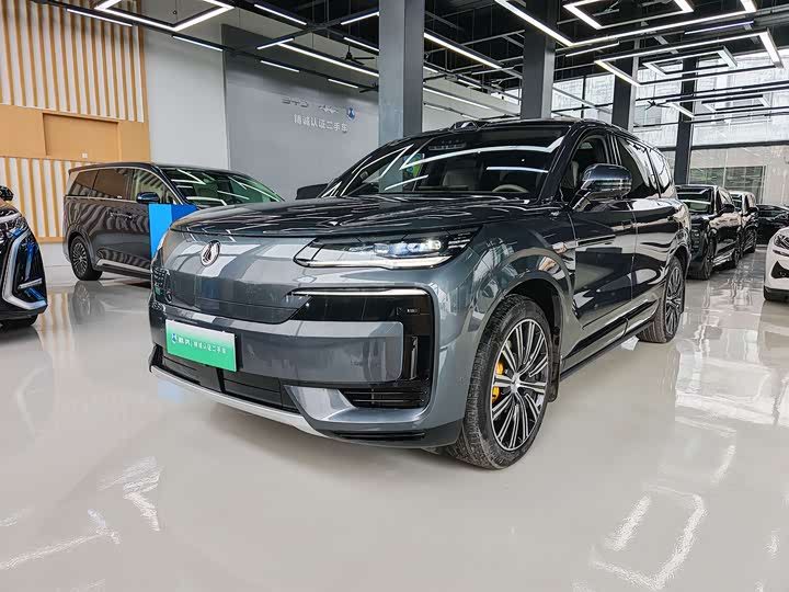Denza N9 Flagship