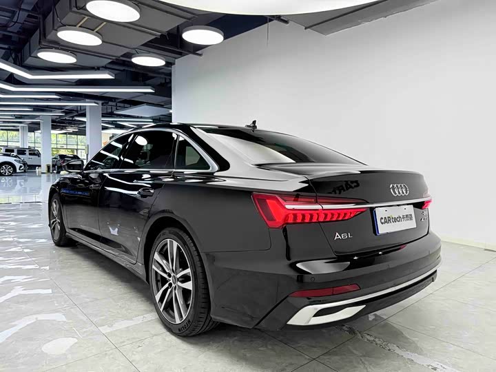 Audi A6L 40 TFSI Luxury Dynamic