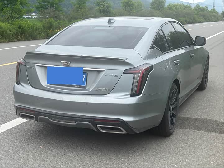 Cadillac CT5 28T Premium