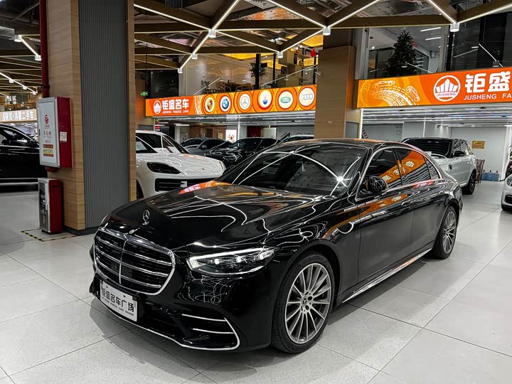 Mercedes-Benz S-Class