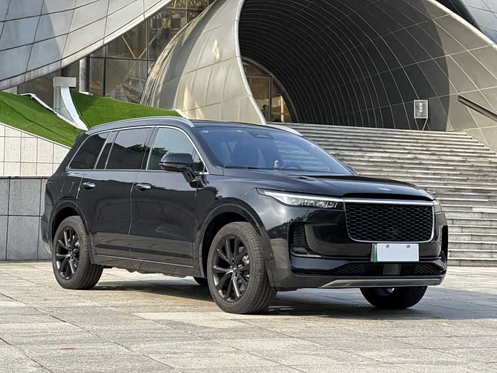 Li Auto ONE