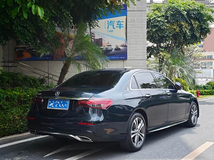 Mercedes-Benz E-Class facelift II E 260 L Sport