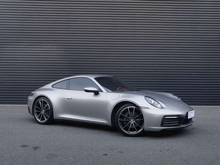 Porsche 911 Carrera