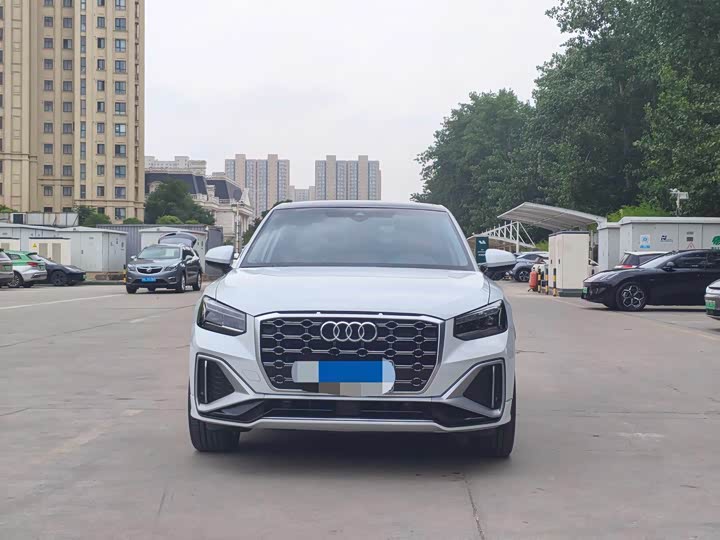 Audi Q2L 35 TFSI Sport Dynamic