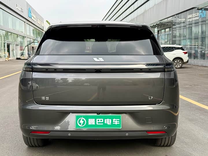 Li Auto L7