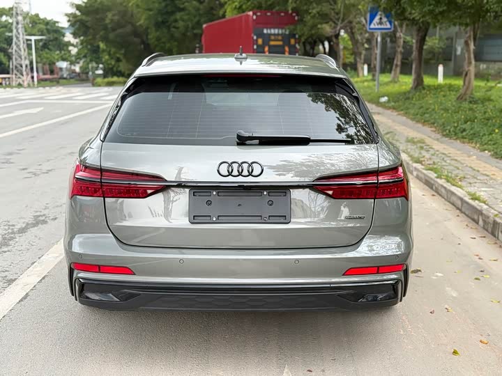 Audi A6 (Импорт) 2024 Avant Pioneer 45 TFSI Selected Dynamic