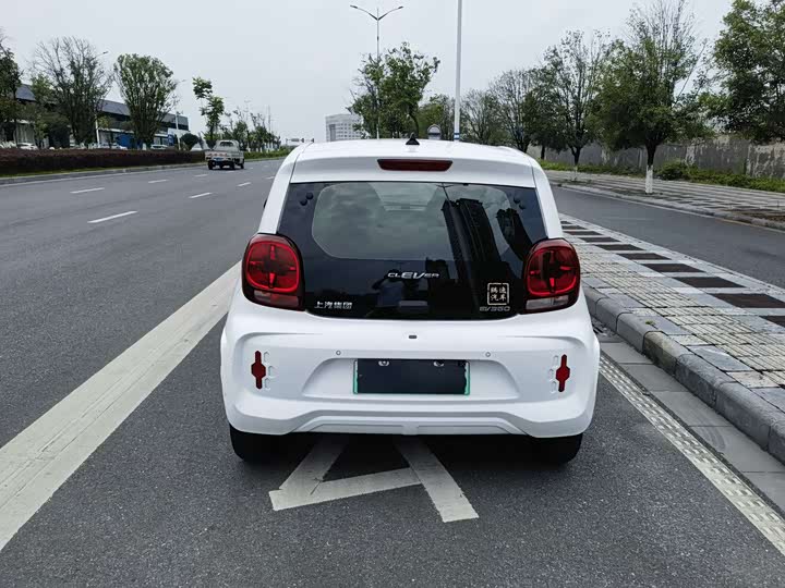 Roewe Clever 311 km Vitality Bobo