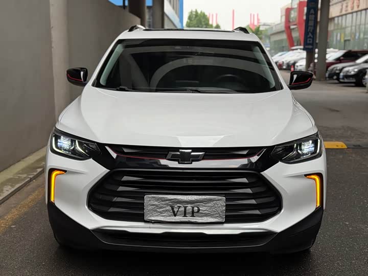 Chevrolet Tracker 2021 Redline