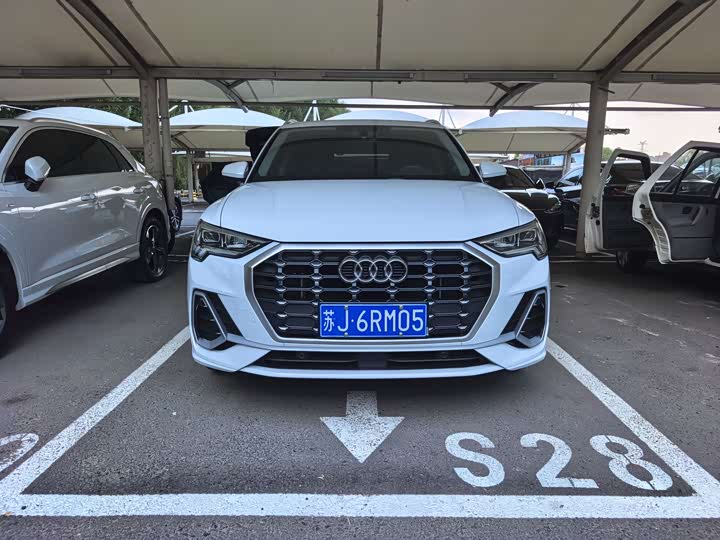 Audi Q3 35 TFSI Fashion Sport