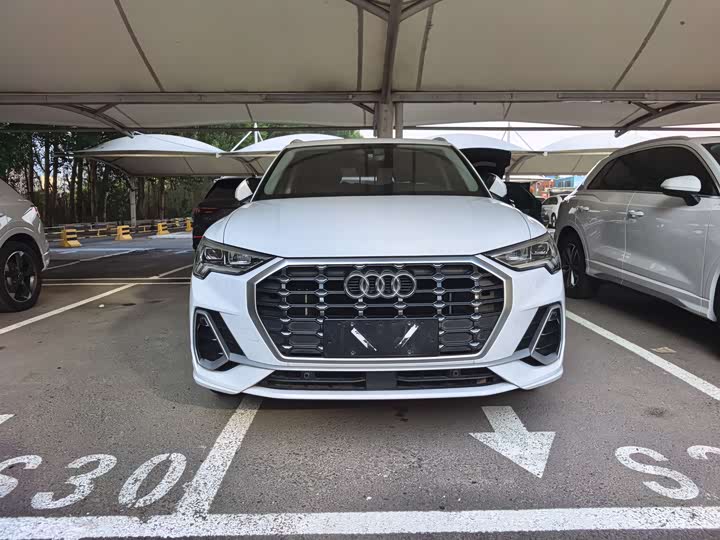 Audi Q3 35 TFSI Fashion Sport