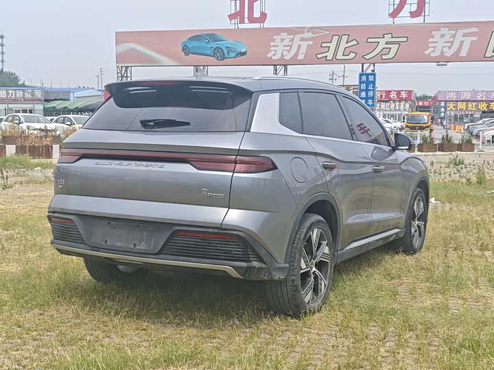 BYD Song Pro DM-i Champion 110 km Zhuoyue