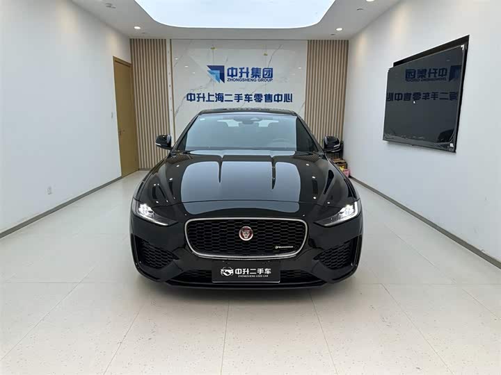Land Rover Jaguar XEL
