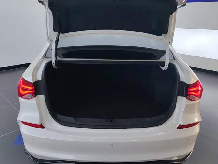 Chevrolet Cruze 1.5 DCT Enjoy