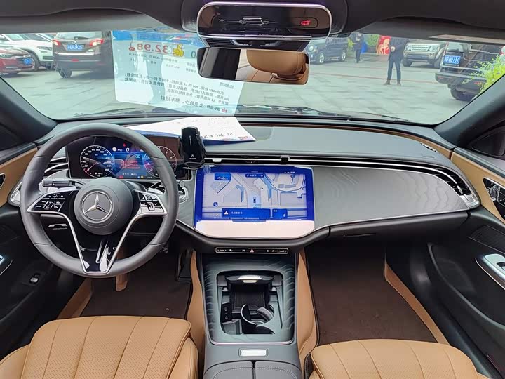 Mercedes-Benz E-Class (Im port) E 260 Sport