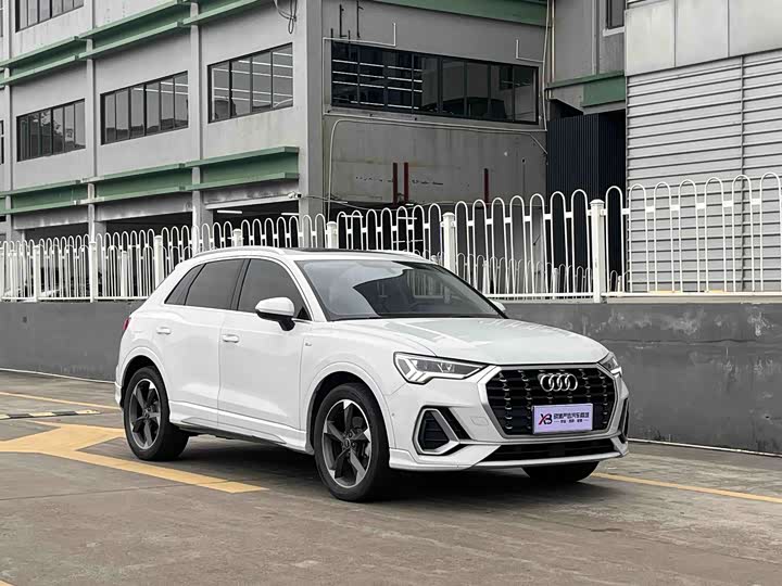 Audi Q3 35 TFSI Fashion Sport