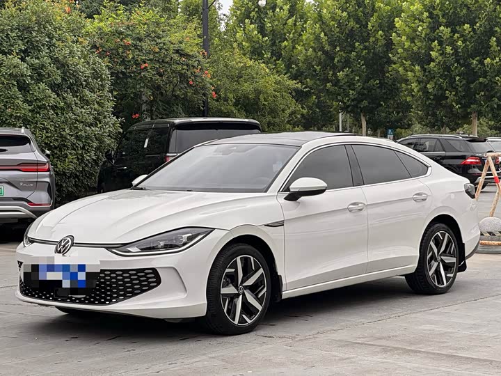 Volkswagen Lamando L