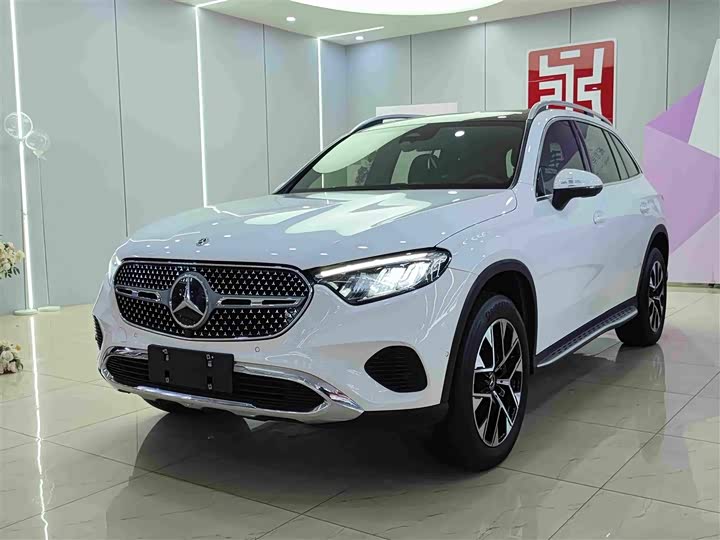 Mercedes-Benz GLC 260 L 4MATIC Dynamic 7-Seater