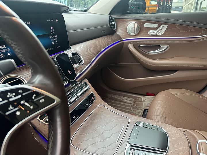 Mercedes-Benz E-Class E 300 L Luxury