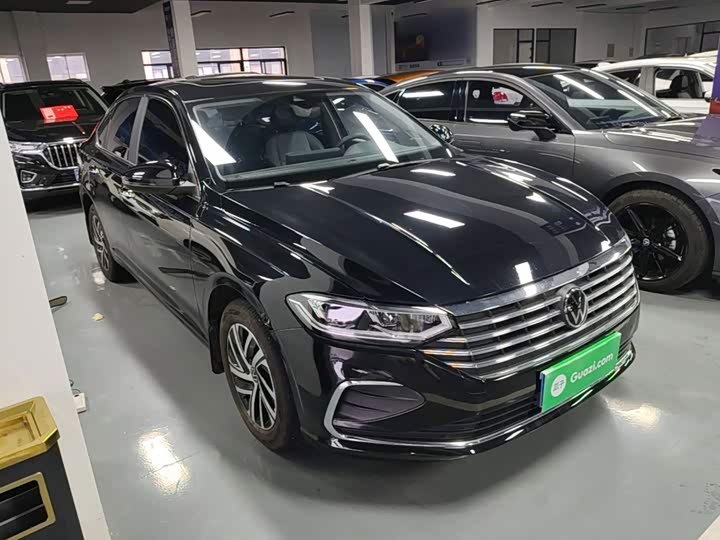 Volkswagen Lavida 1.5 AT Five-Million Edition