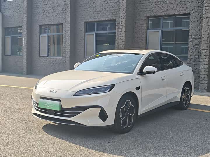 BYD Seal 06 DM-i Smart Drive 120 km Flagship